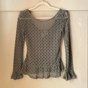 Vintage sage green cropped long sleeve crochet top by Mimi Chica